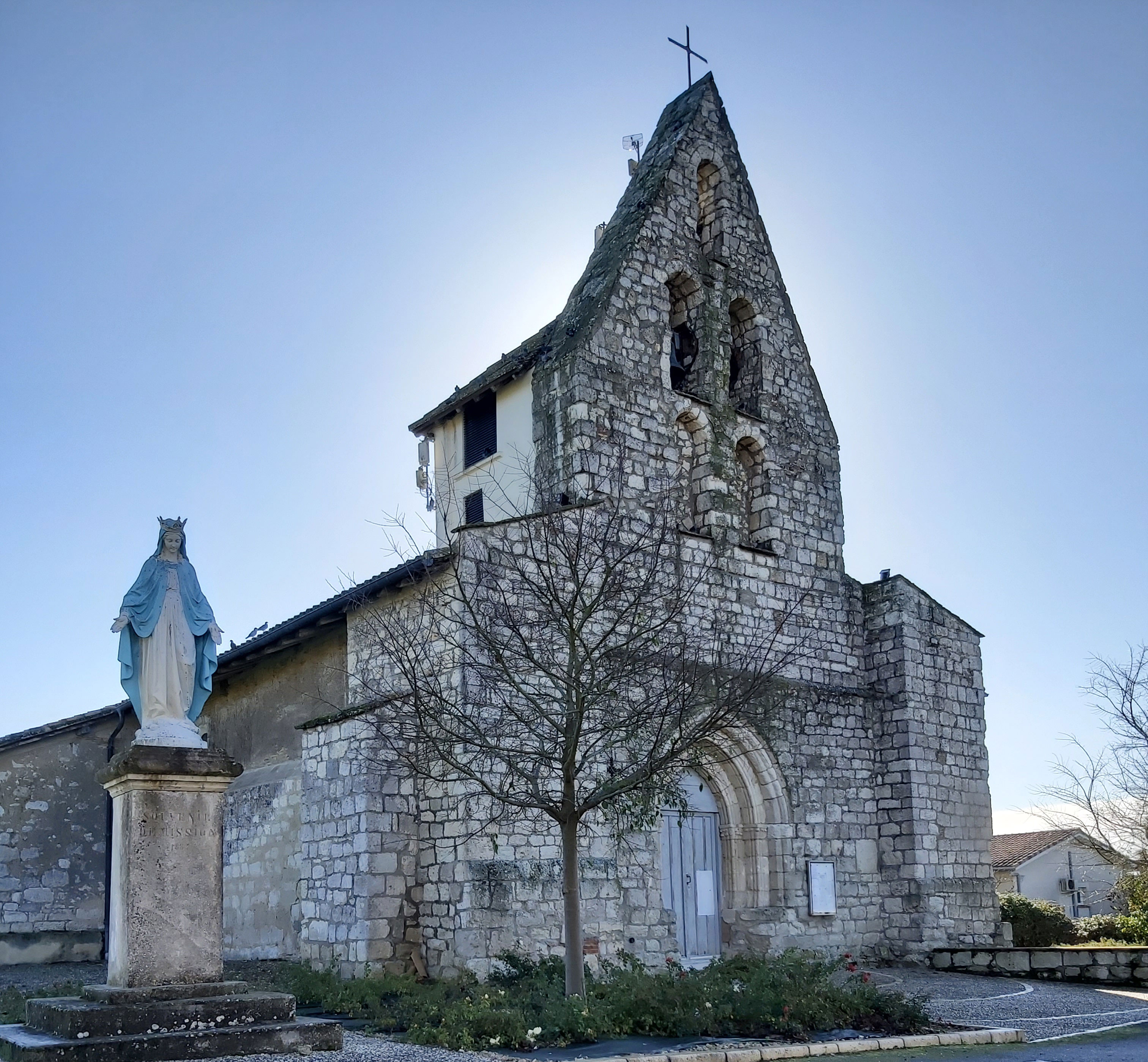 Eglise St Pierre des Liens d'Angeville